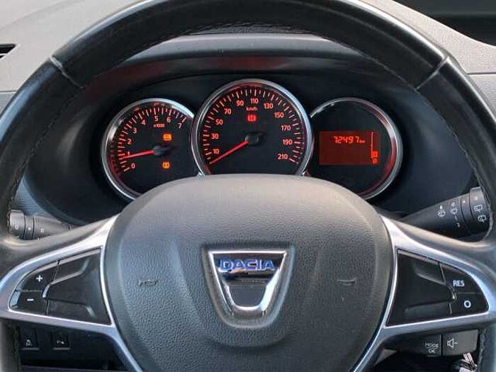 Dacia Dokker TCe 130 Stepway Plus AHK NAVI SITZHEIZ