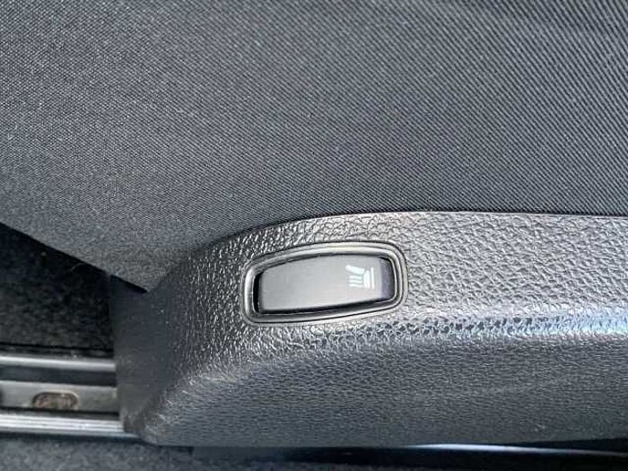 Dacia Dokker TCe 130 Stepway Plus AHK NAVI SITZHEIZ