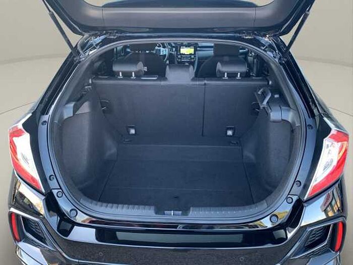 Honda Civic 1.0 Elegance Facelift REIFEN NEU!