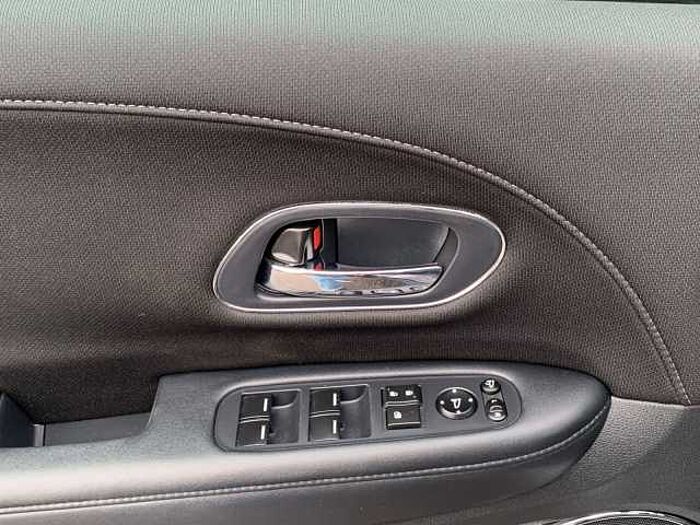 Honda HR-V 1.5 Executive AHK PANO NAVI WINTERRÄDER