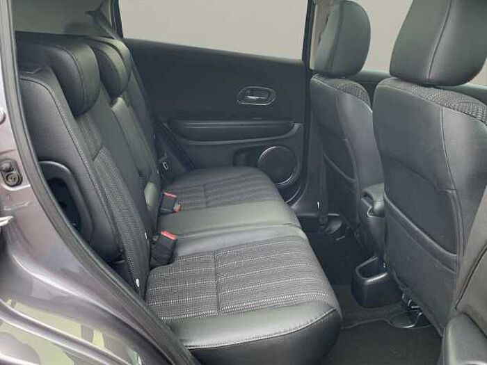 Honda HR-V 1.5 Executive AHK PANO NAVI WINTERRÄDER