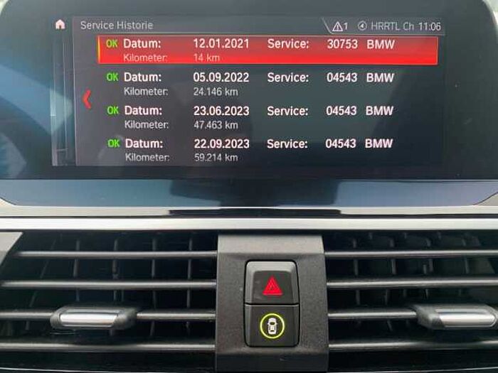 BMW X3 xDrive 20 d xLine AHK WINTERRÄDER PANO