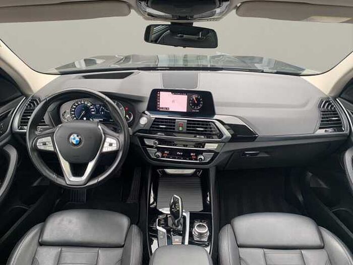 BMW X3 xDrive 20 d xLine AHK WINTERRÄDER PANO