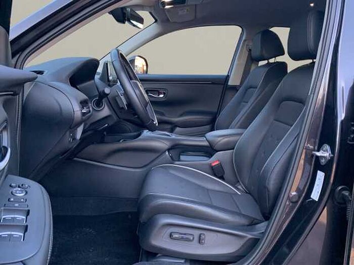 Honda ZR-V e:HEV Sport Alu-19-Zoll + Winterräder