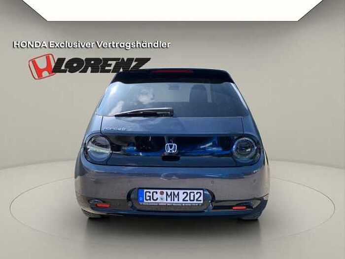 Honda e Advance 16 Zoll 154 PS