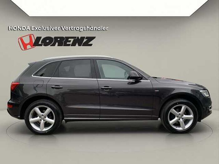 Audi Q5 2.0 TDI 140 kW quattro S line Sport AHK PANO