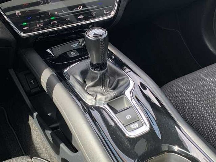 Honda HR-V 1.5Executive Winterräder+scheckheftgepflegt