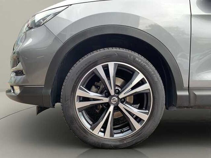 Nissan Qashqai 1.6 DIG-T N-Connecta 4x2 AHK