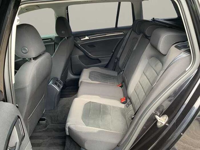 Volkswagen Golf VII Variant 1.5 TSI Highline AHK schwenkbar