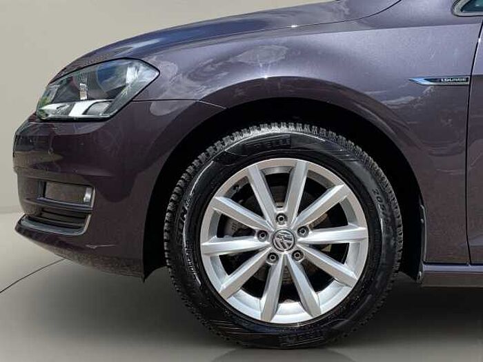 Volkswagen Golf VII 1.2 TSI DSG Lounge BMT Allwetterreifen