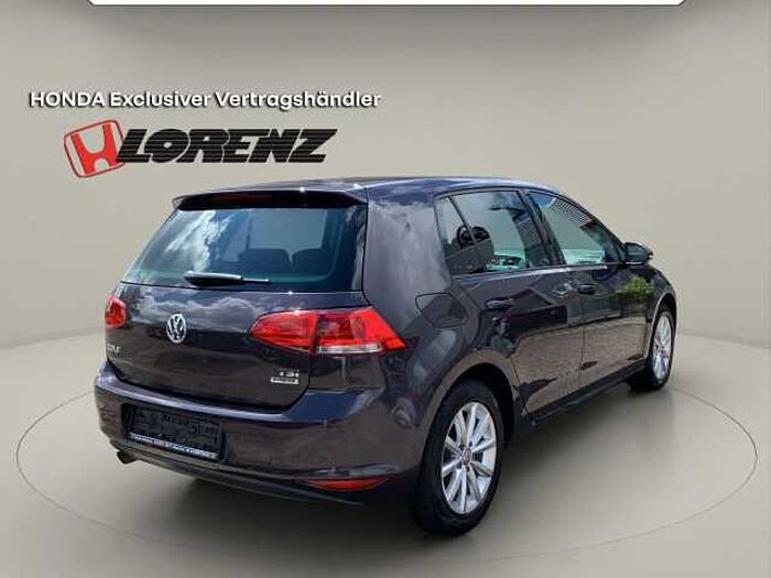 Volkswagen Golf VII 1.2 TSI DSG Lounge BMT Allwetterreifen