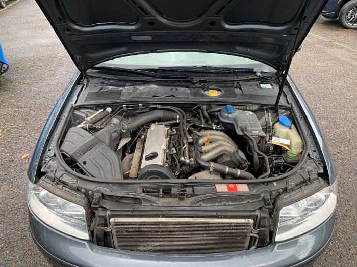 Audi A4 1.6 75KW Limo