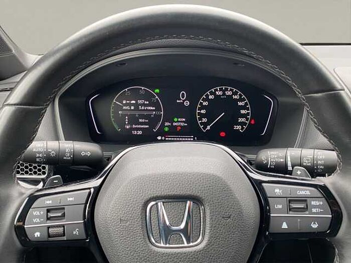Honda Civic 2.0Hybrid Sport Emblem schwarz+Winterräder