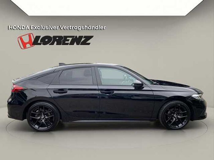 Honda Civic 2.0Hybrid Sport Emblem schwarz+Winterräder