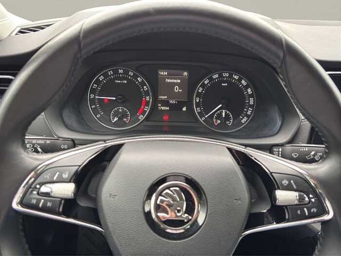 SKODA Octavia 2.0 Lim. Clever