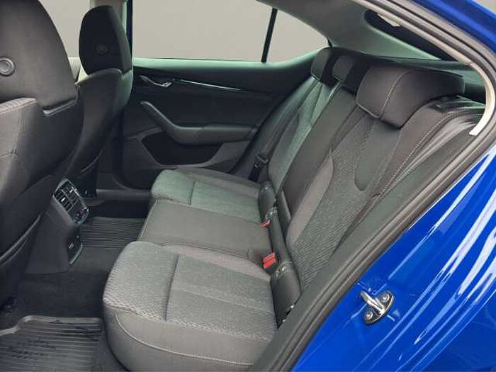 SKODA Octavia 2.0 Lim. Clever